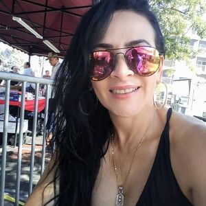 Meet your Posher, Diana